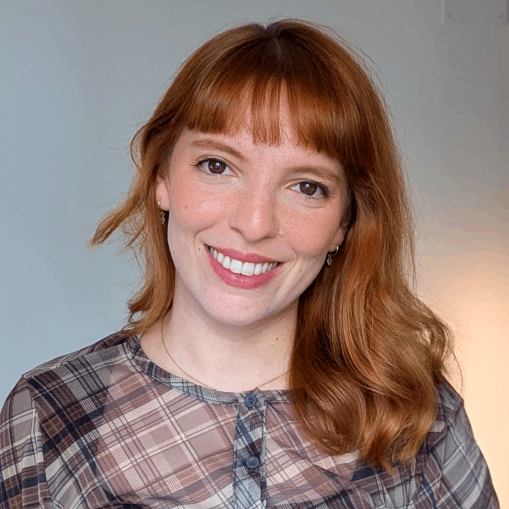 Lorena, criadora do canal lore.invest — Especialista ANBIMA